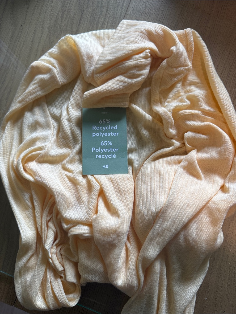 H&M yellow shirt